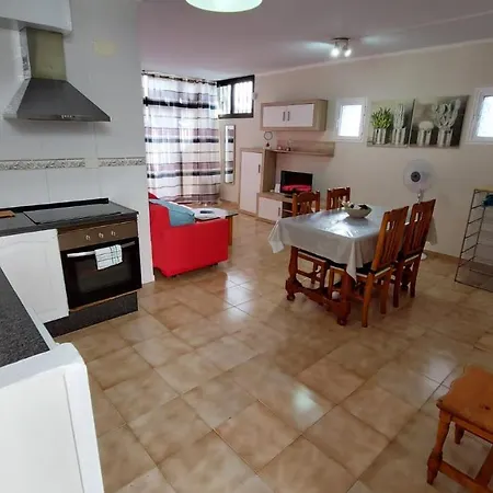 Simple Frontera Primavera Pool In South Tenerife * Costa Del Silencio