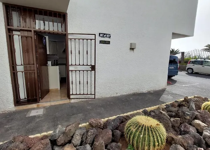 Simple Frontera Primavera Pool In South Tenerife *